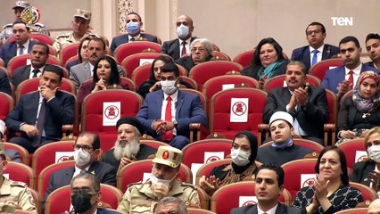 والد الشهيد طيار هيثم مصطفى بعد تكريم السيسي له: شعور لا يوصف ويجعلنا نتذكر أمجاد القوات المسلحة