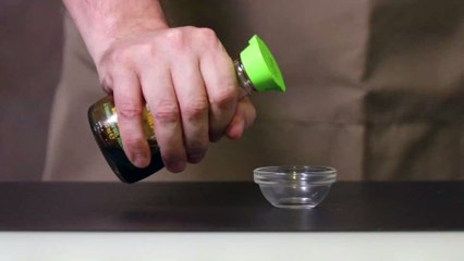 TikTok : pourquoi des hommes se mettent-ils de la sauce soja sur les testicules ?