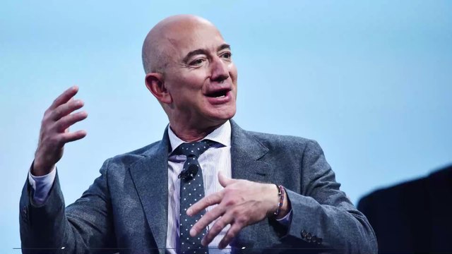 Jeff Bezos : l'incroyable fortune du PDG d'Amazon représentée avec des grains de riz (VIDÉO)