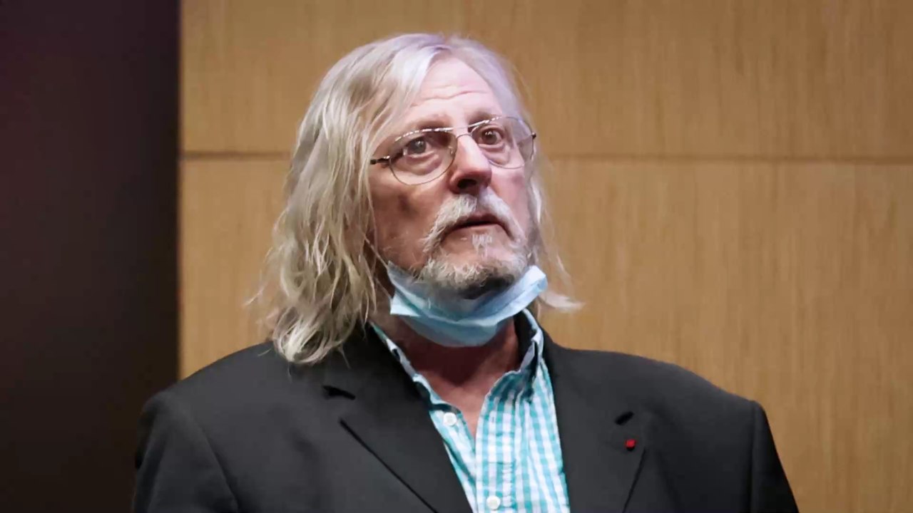 Coronavirus : Didier Raoult estime que la Covid-19 "n'est pas plus mortelle que les autres maladies"