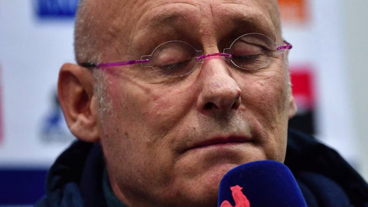 Mort de Christophe Dominici : Bernard Laporte aux bord des larmes dans TPMP (VIDÉO)