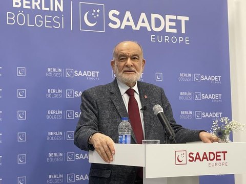 Saadet Partisi Genel Başkanı Karamollaoğlu, partisinin Berlin teşkilatı açılışına katıldı