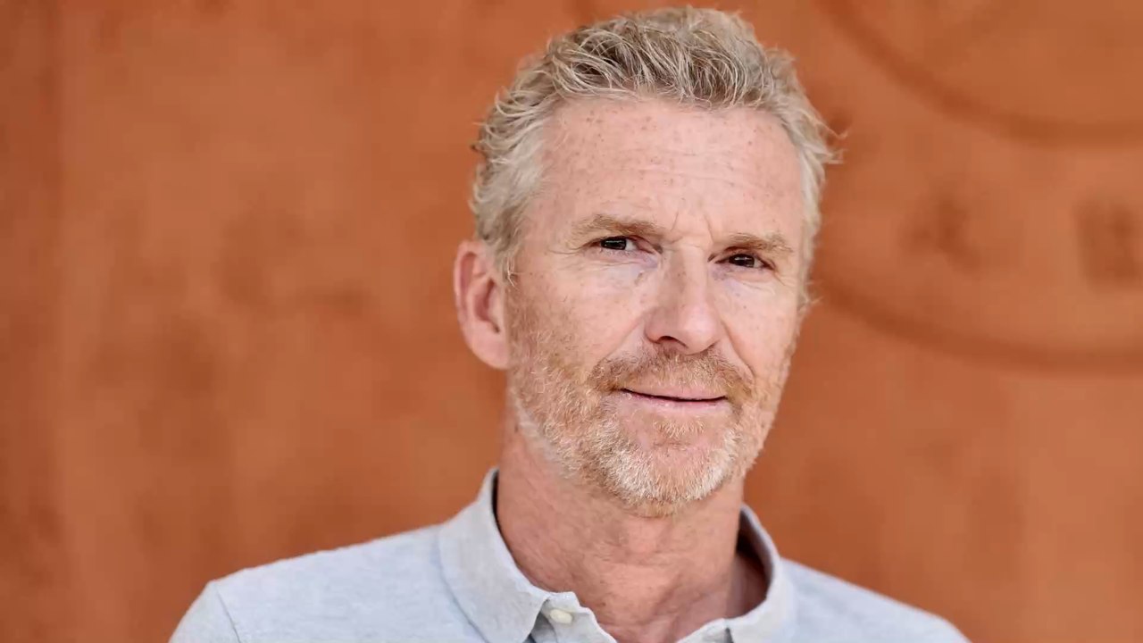 Koh-Lanta : Denis Brogniart bientôt remplacé ? Il répond à Moundir