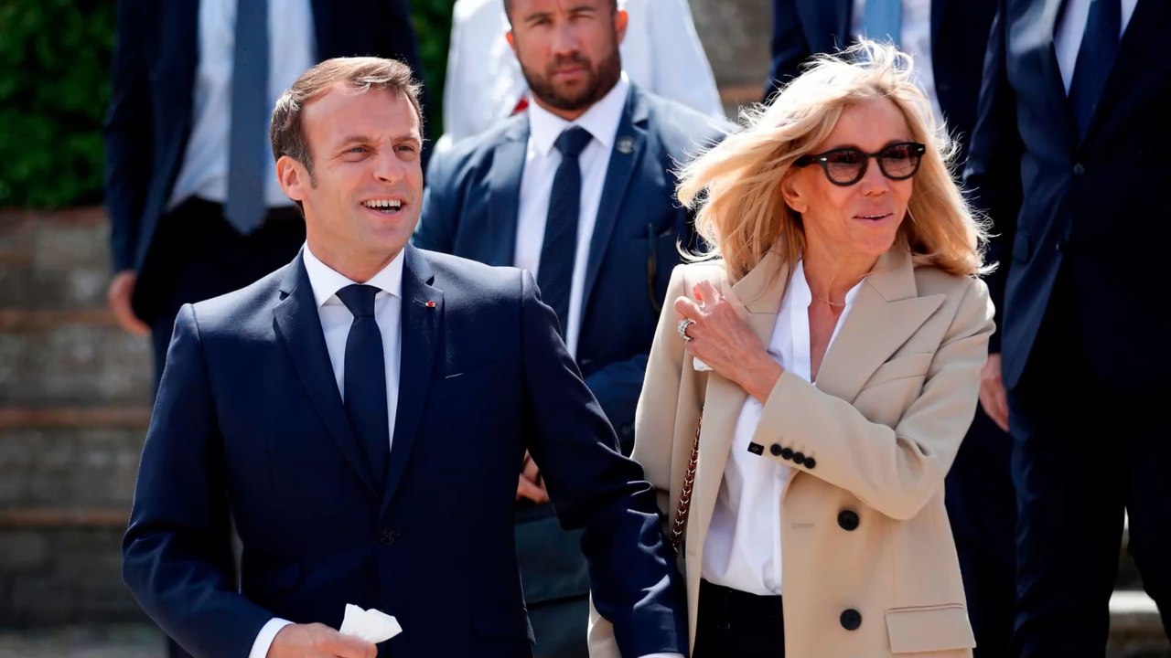Emmanuel et Brigitte Macron : une escapade au soleil pour fêter Noël ?