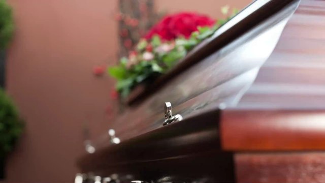 Inde : un homme de 74 ans déclaré mort se réveille 20 heures plus tard dans un congélateur