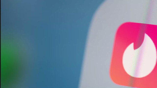 Tinder : L’application lance les rencontres vidéo avec Face to Face