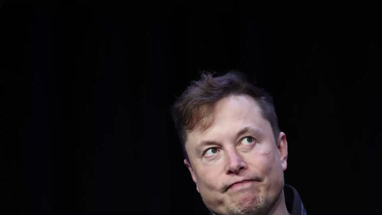 Elon Musk : le milliardaire déclare que des extraterrestres ont construit les pyramides d'Égypte