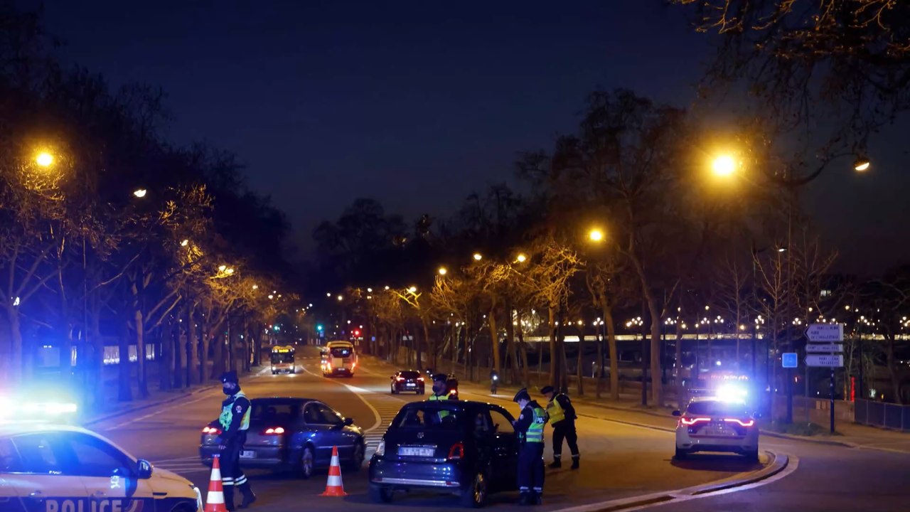 Dîners clandestins : Ce que l'on sait de cette...