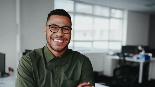 Société : Non, les gentils garçons n'ont pas moins de succès