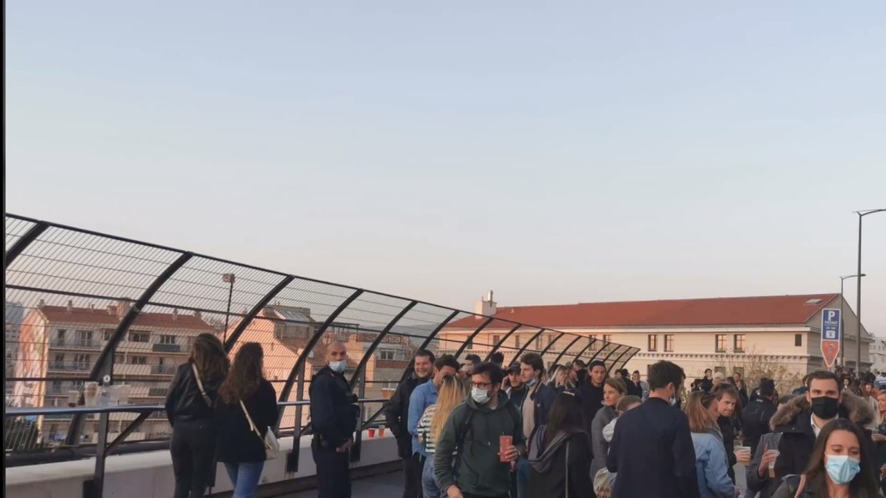 À Marseille, la police intervient après un apéro géant avec plus de 200 personnes