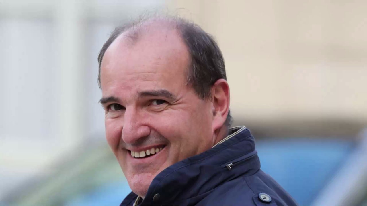 Covid-19 : "La 5ème vague est là" annonce Jean Castex
