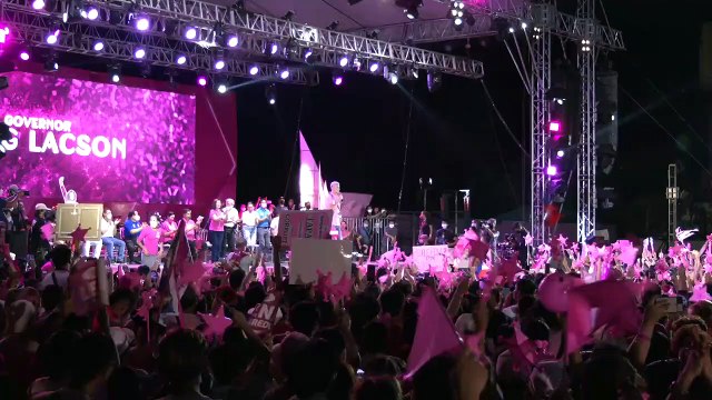 Negros Occidental Governor Bong Lacson at Leni-Kiko rally