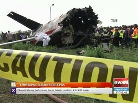 Pesawat sewa terhempas sebaik berlepas