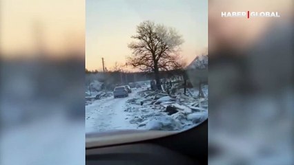 Rus ordusu Harkov’da bir köyü hedef aldı