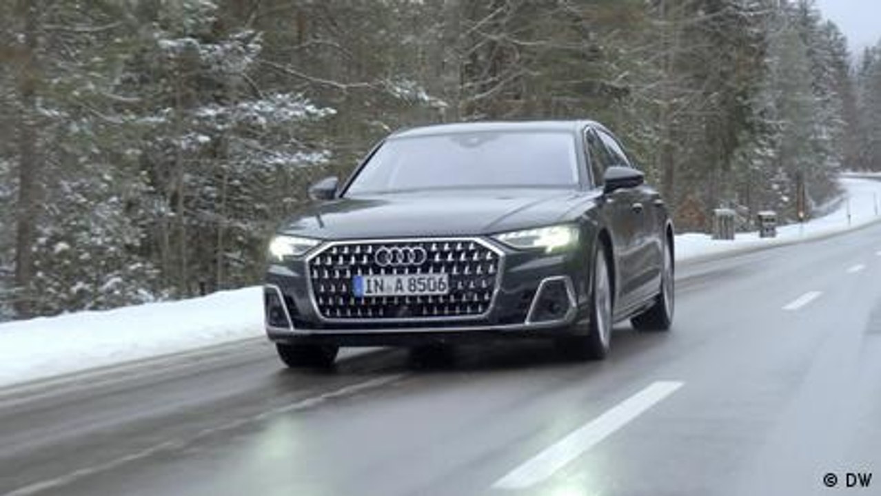A examen: Audi A8