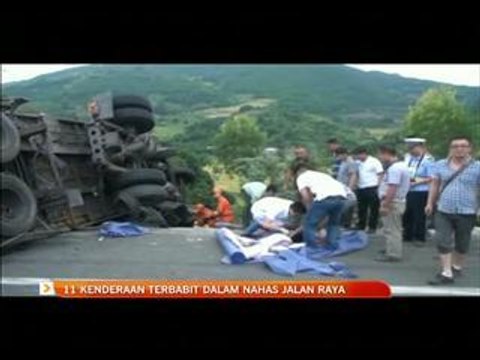 11 kenderaan terbabit dalam nahas jalan raya