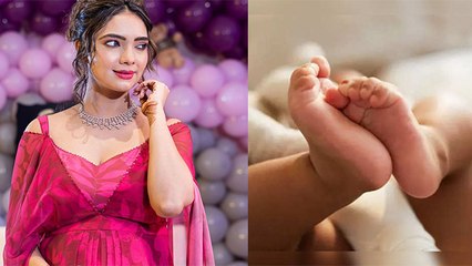 Kumkum Bhagya Actress Pooja Banerjee ने दिया Baby Girl को जन्म | Boldsky