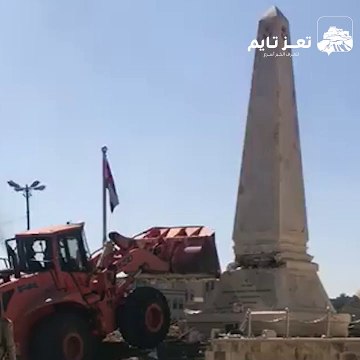 Yemen'de İran destekli şii milisler 'Türk Şehitliği'nde bulunan anıtı yıktı!