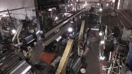 35 yıllık çevre dostu hasır fabrikasında ablukaya rağmen çarklar dönüyor