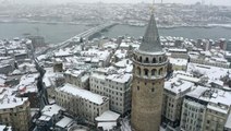 İstanbul'da akşam saatlerinde gök gürültülü kar sağanağı bekleniyor: Yetkililerden uyarı üstüne uyarı!