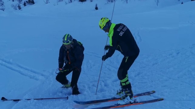 Pordenone - Soccorso su neve e ghiaccio, addestramento dei Vigili del Fuoco (12.03.22)