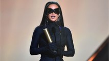 VOICI :  Kim Kardashian officialise enfin son couple avec Pete Davidson