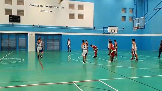 MOMENTOS PARTIDO CB CHIPIONA CADETES contra TREBUJENA