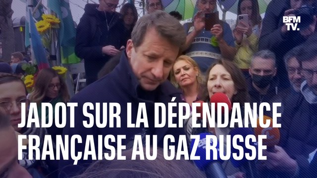 Guerre en Ukraine: pour Yannick Jadot, le projet écologiste est le projet qui évite la dépendance à Vladimir Poutine et au gaz russe