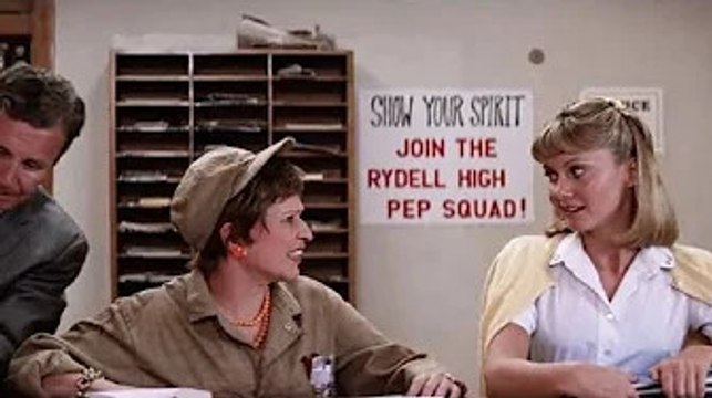 Stasera Italia1 trasmetterà il film Grease-Brillantina con John Travolta: scopriamo la trama Serata