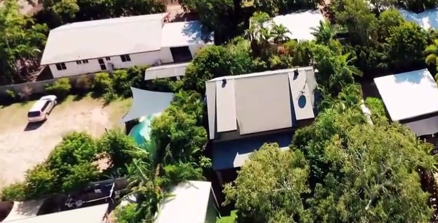 Izzy's Koala World S02 E01