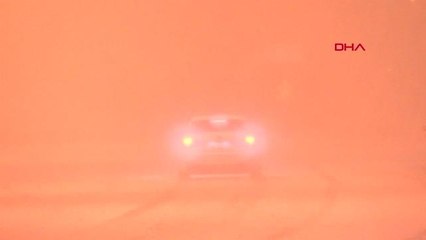 İstanbul'da kar küreme ve tuzlama çalışmaları aralıksız sürdü