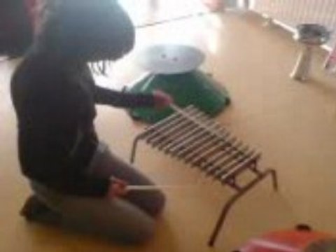 Laura atelier percus