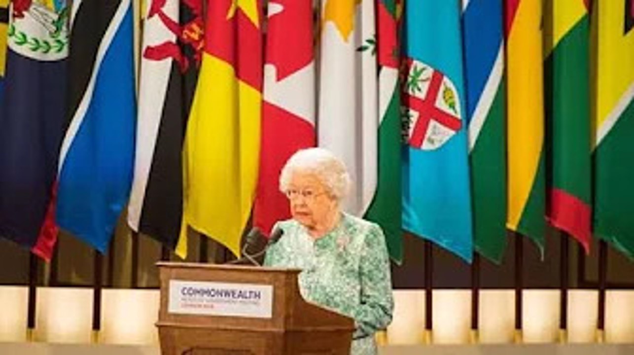 Queen boost as 'string of countries' looked to join Commonwealth: 'Keep ringing'