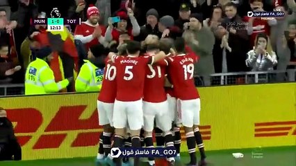 Cristiano Ronaldo y un hat-trick para la historia / @VarskySports ( Twitter)