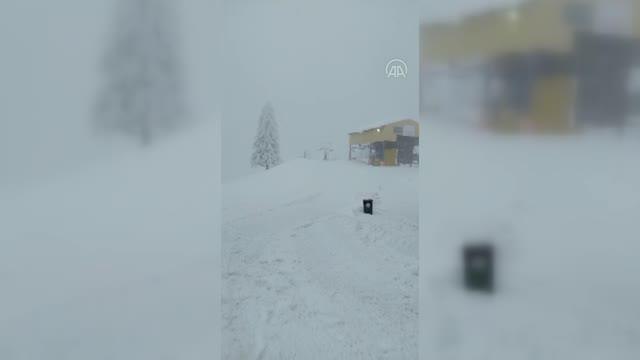 Kartepe Kayak Merkezi'nde kar kalınlığı 208 santimetre ölçüldü