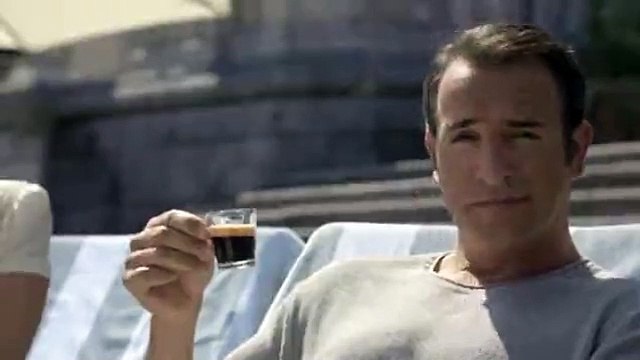 Vidéo : Jean Dujardin reprend le What else de George Clooney pour Nespresso