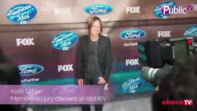 Exclu vidéo : Jennifer Lopez : sublime, entourée du jury et des finalistes American Idol 14 !