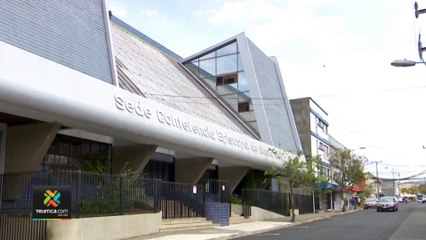 tn7-tres-jovenes-demandan-a-iglesia-catolica-180322