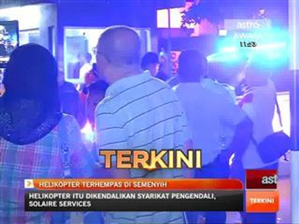 Ketibaan Perdana Menteri di perkarangan Forensik HKL