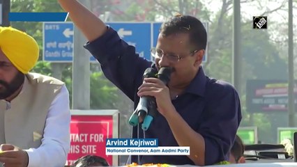 Video herunterladen: Aam Aadmi Party’s landslide win in Punjab is big revolution, says Arvind Kejriwal