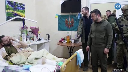 Zelenski Yaralı Askerleri Ziyaret Etti