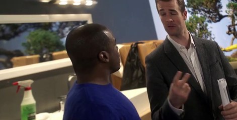 Don't Trust the B---- in Apartment 23 S02 E14