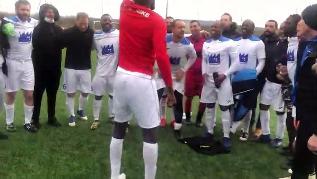 Amis sur le terrain ce matin pour les vétérans après leur victoire contre ST PRIX avec comme meneur de revue un certain GAHARO