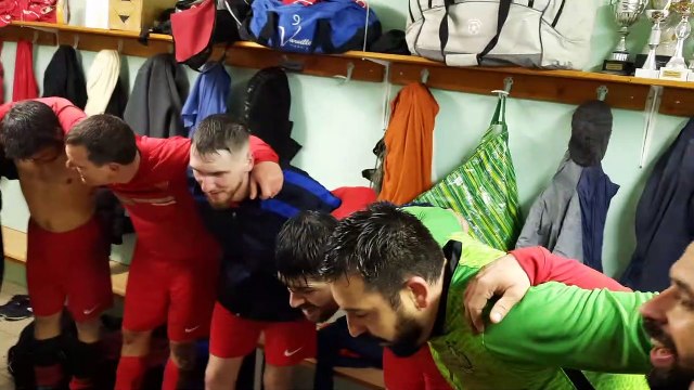 LE VESTIAIRE DE L'AS DU PIC APRES LA VICTOIRE 3 À 1 FACE AU FC PLATEAU ARDECHOIS