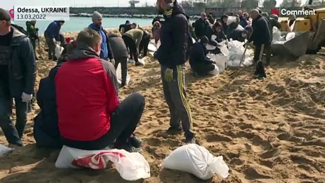 Одесса: акция Свободное небо артистов Оперного театра