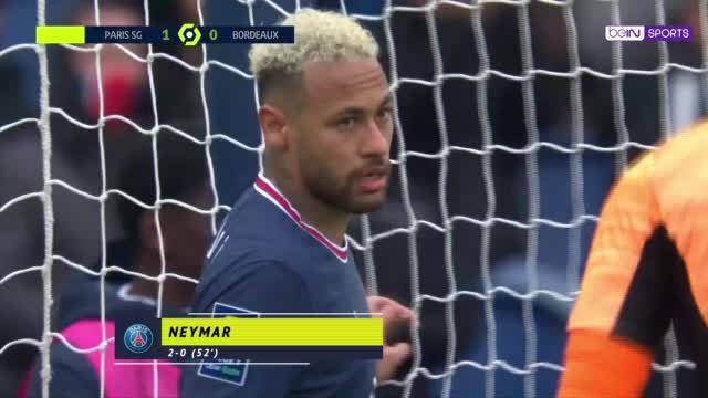Boos for Neymar and Messi overshadow PSG's Bordeaux win