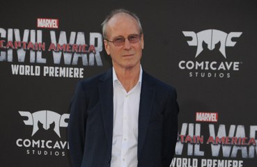 Oscar-winning actor William Hurt dies aged 71