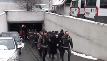 Son Dakika | FETÖ OPERASYONUNDA GÖZALTINA ALINAN 41 KİŞİ ADLİYEYE SEVK EDİLDİ
