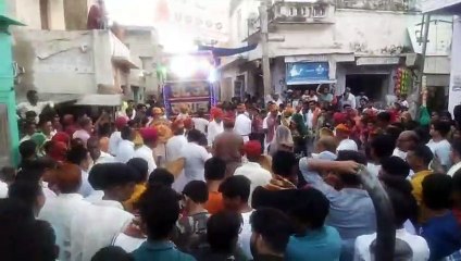 श्याम रंग में रंगा कस्बा.. निकाली शोभायात्रा