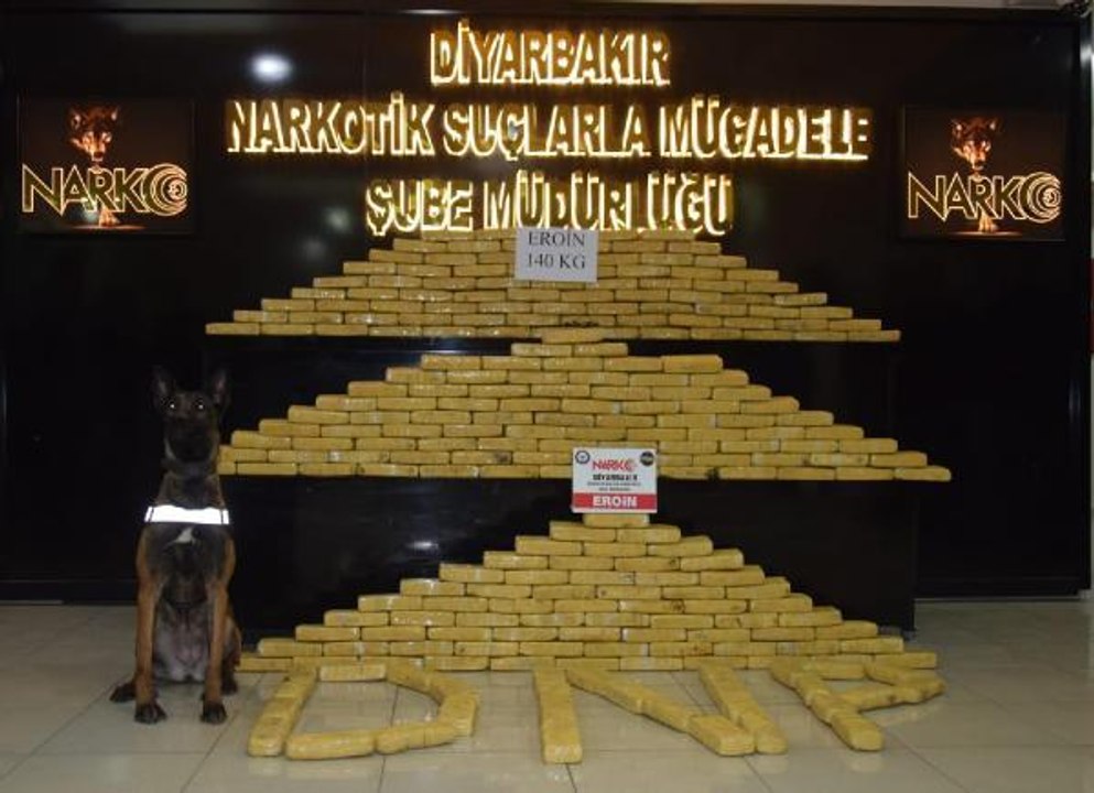 DİYARBAKIR'DA ELE GEÇİRİLEN 140 KİLO EROİNE 1 TUTUKLAMA